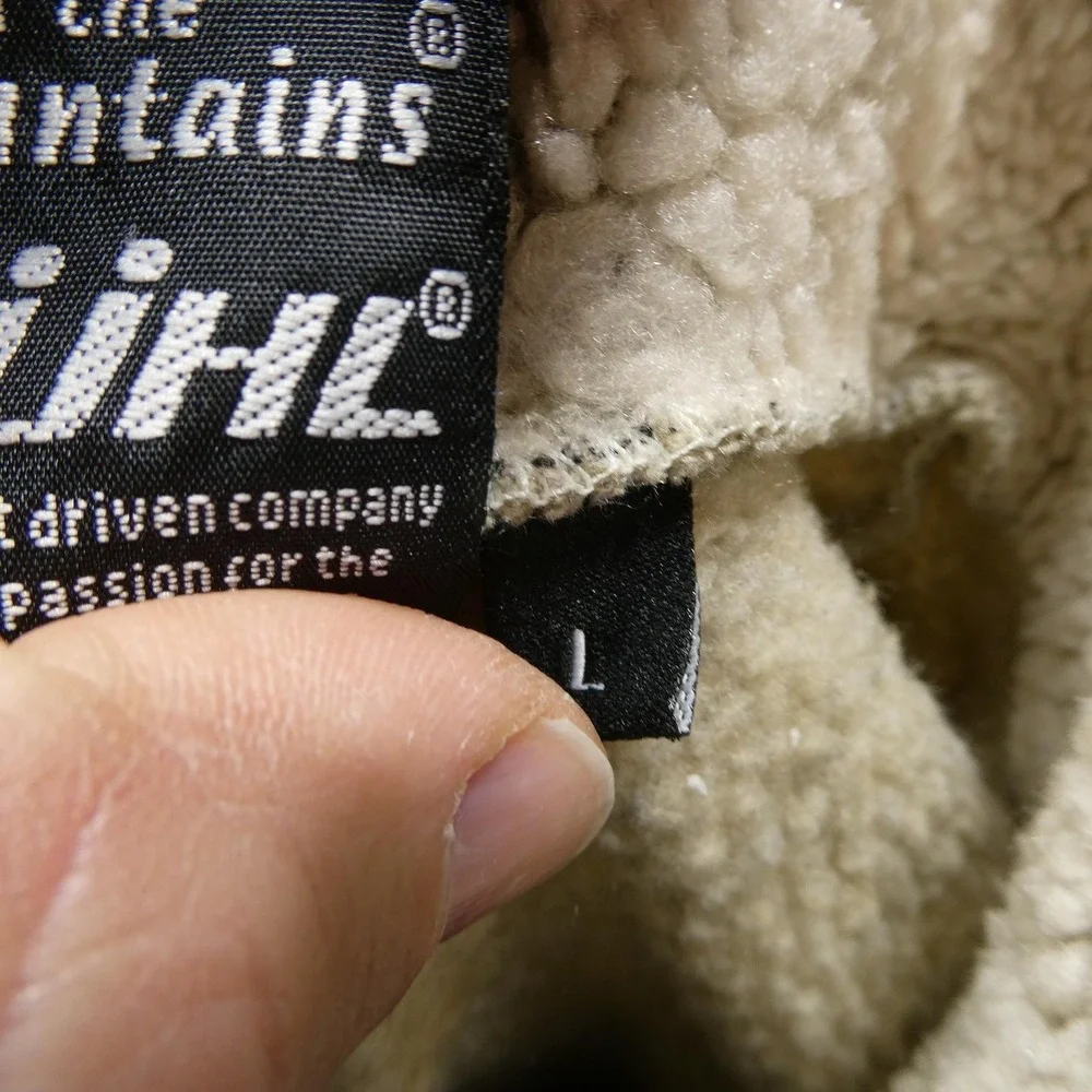 KÜHL brand style